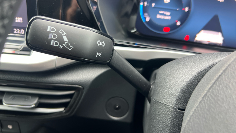 Ford Transit Connect 230 L2 Diesel 2.0 EcoBlue 102ps Limited Van